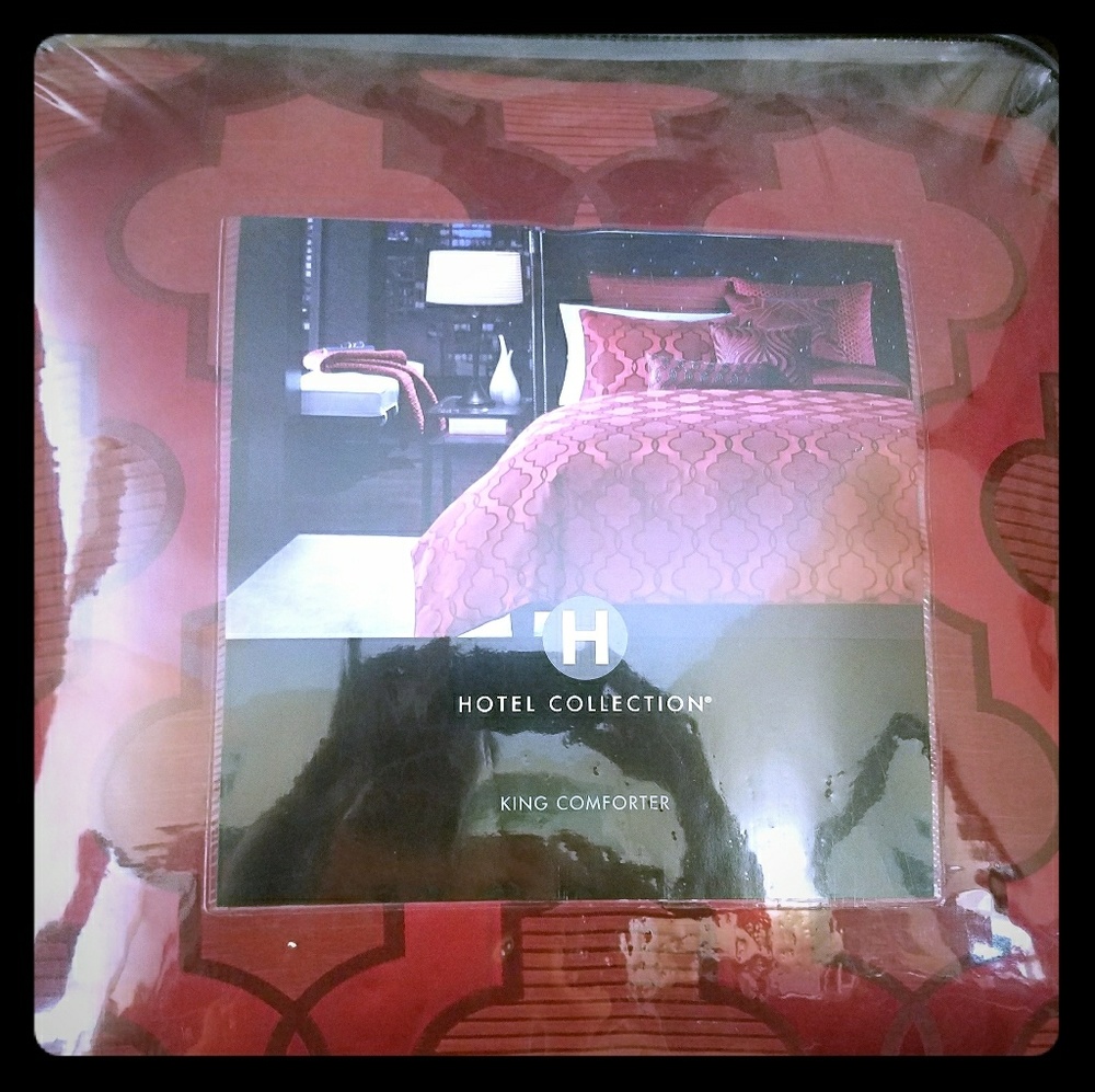 Hotel collection king comforter